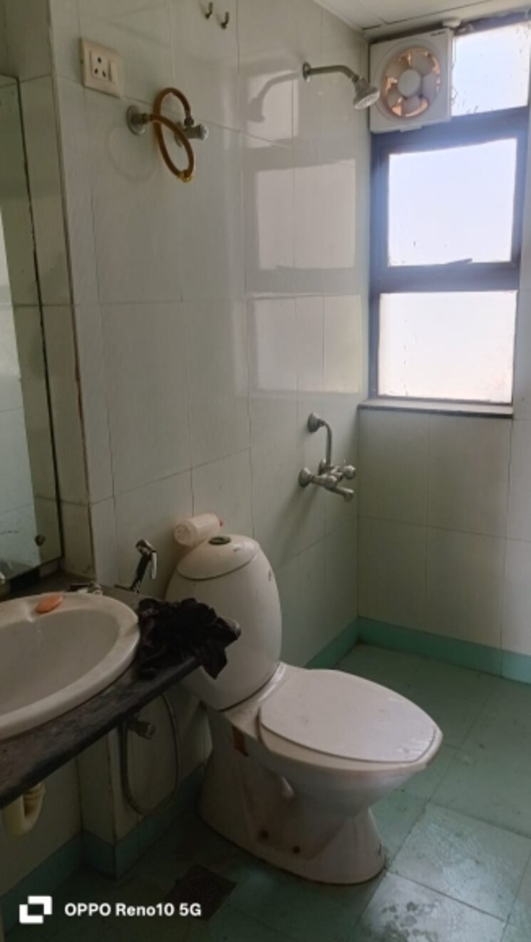 Bathroom, vipul-lavanya 3 Bedroom 1530 Sq.Ft. Apartment In Sector 81 Gurgaon 8794231