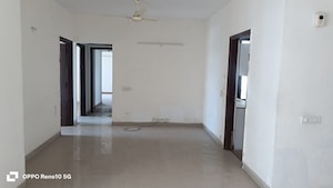 Room in 3 BHK Apartment at Vipul Lavanya, Sector 81 – for Sale