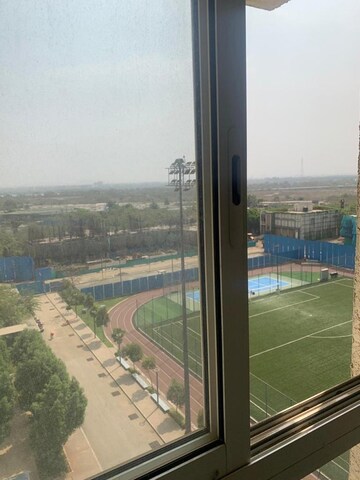 Swimming Pool in 2 BHK Apartment at Lodha Amara, Kolshet Road – for Rent