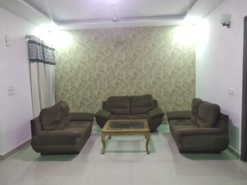3 BHK Villa For Rent in Central Town, Vip Road