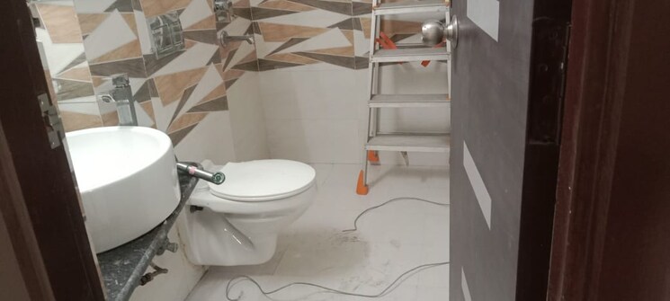 Bathroom, gaur-sportswood 3 Bedroom 1850 Sq.Ft. Apartment In Sector 79 Noida 8794259