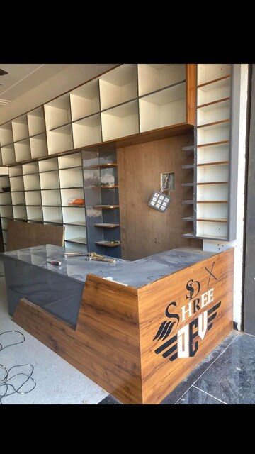  Shop For Rent in Pitampura