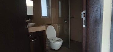 Bathroom in 3 BHK Apartment at Oberoi Exquisite Goregaon, Goregaon East – for Rent