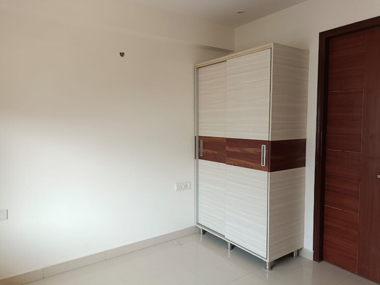 Room, relaxo-apartment 3 Bedroom 2400 Sq.Ft. Apartment In Sector 46 Gurgaon 8794292