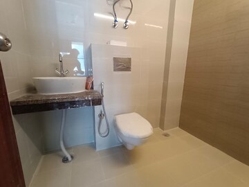 Bathroom in 3 BHK Apartment at Relaxo Apartment, Sector 46 – for Rent