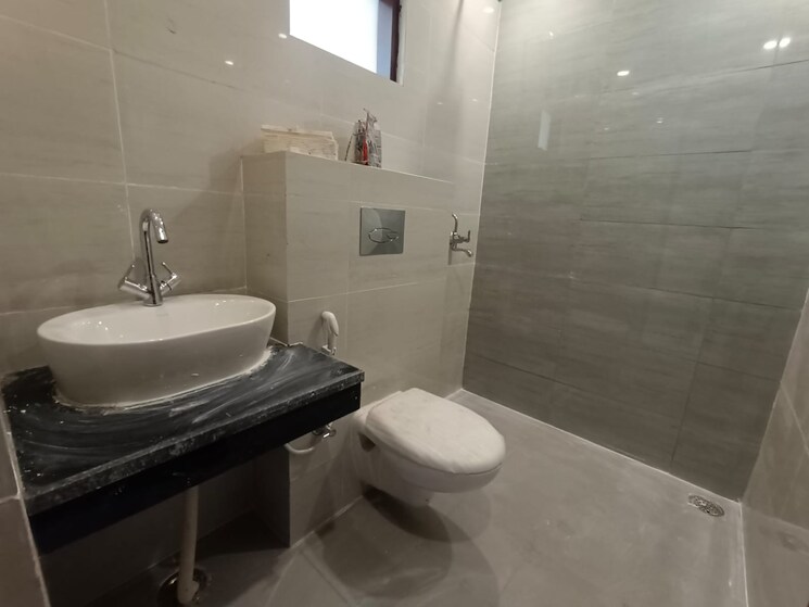 Bathroom, relaxo-apartment 3 Bedroom 2400 Sq.Ft. Apartment In Sector 46 Gurgaon 8794292