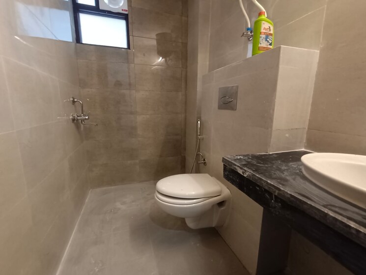 Bathroom, relaxo-apartment 3 Bedroom 2400 Sq.Ft. Apartment In Sector 46 Gurgaon 8794292