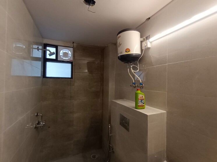 Bathroom, relaxo-apartment 3 Bedroom 2400 Sq.Ft. Apartment In Sector 46 Gurgaon 8794292