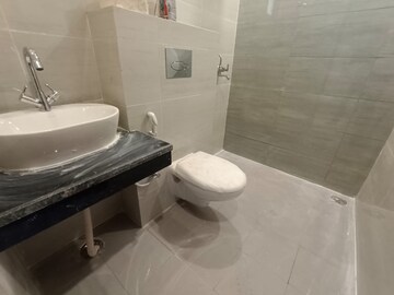 Bathroom in 3 BHK Apartment at Relaxo Apartment, Sector 46 – for Rent