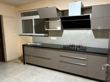 Kitchen in 3.5 BHK Apartment at Prestige Misty Waters, Hebbal – for Rent