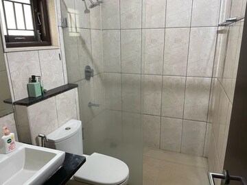 Bathroom in 4 BHK Villa at Prestige Glenwood, Budigere – for Sale