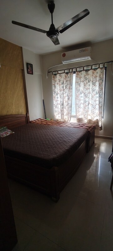 Bedroom in 1 BHK Apartment at Chikoowadi – for Rent