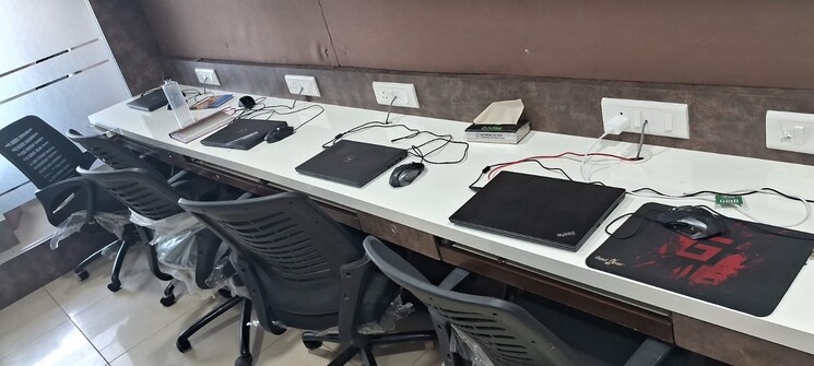 Team Area, goyal-titanium-business-park Commercial Office Space 600 Sq.Ft. In Makarba Ahmedabad 8794325