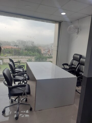 Team Area in  Office Space at Sushma Infinium, Ghazipur – for Rent