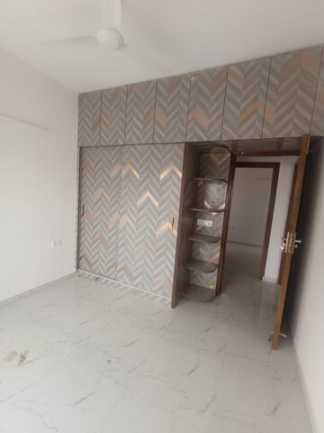 3 BHK Apartment For Sale in Pivotal Paradise, Sector 62