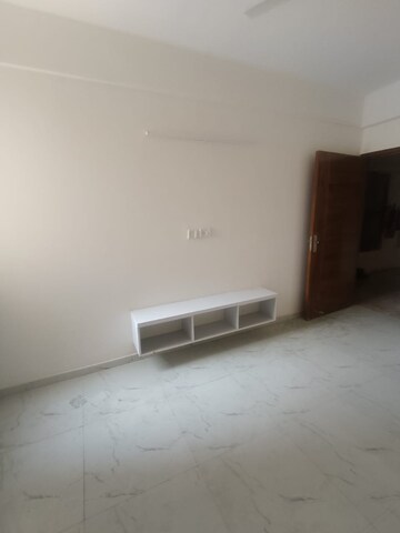 Room in 3 BHK Apartment at Pivotal Paradise, Sector 62 – for Sale