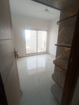 3 BHK Apartment For Sale in Pivotal Paradise, Sector 62