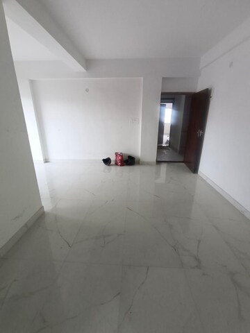 Room in 2 BHK Builder Floor at Tollygunge – for Sale