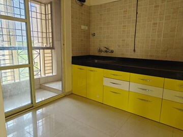 Room in 2 BHK Apartment at Nyati Esplanade, Bavdhan – for Rent