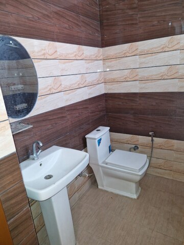 Bathroom in 2 BHK Apartment at Greater Mohali – for Rent