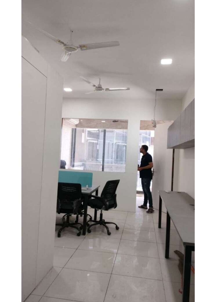 Team Area, united-world-trade-tower Commercial Office Space 760 Sq.Ft. In Makarba Ahmedabad 8794408