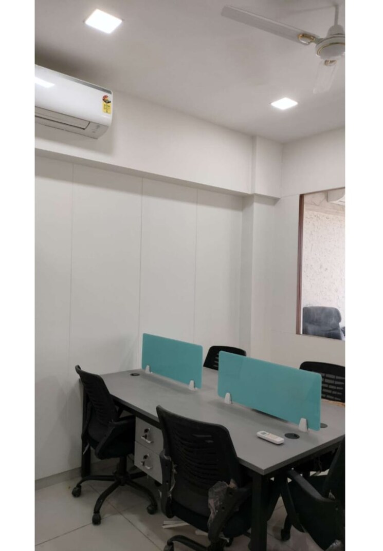Team Area, united-world-trade-tower Commercial Office Space 760 Sq.Ft. In Makarba Ahmedabad 8794408