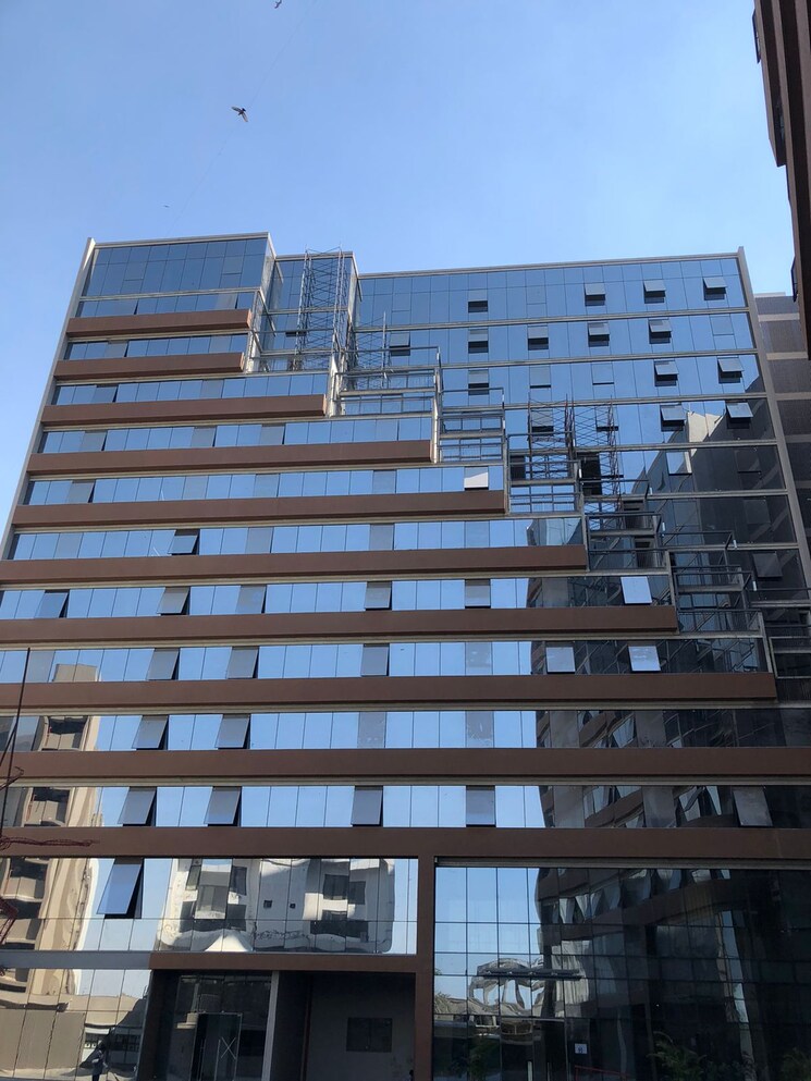 Exterior View, united-world-trade-tower Commercial Office Space 760 Sq.Ft. In Makarba Ahmedabad 8794408