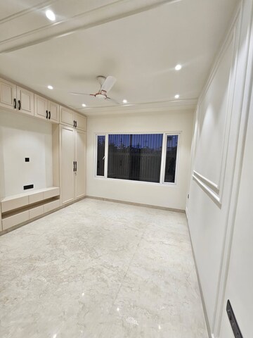 4 BHK Builder Floor For Sale in Surajmal Vihar