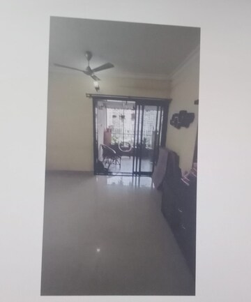 Room in 3 BHK Apartment at Haware Tiara, Kharghar – for Rent