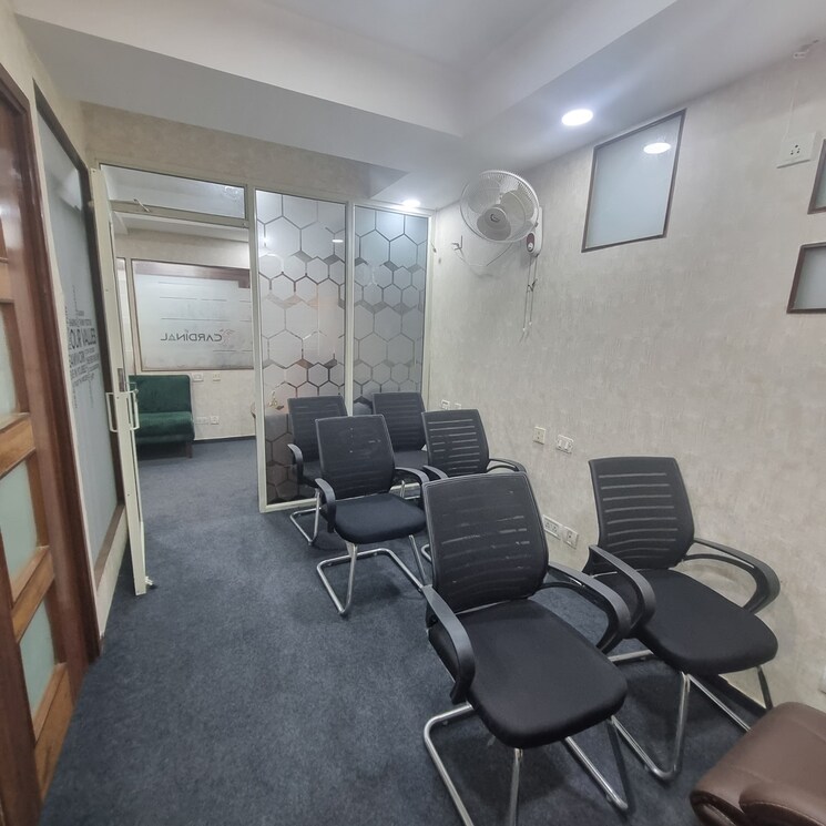 Living Room, sector 17 Commercial Office Space 450 Sq.Ft. In Sector 17 Chandigarh 8794469