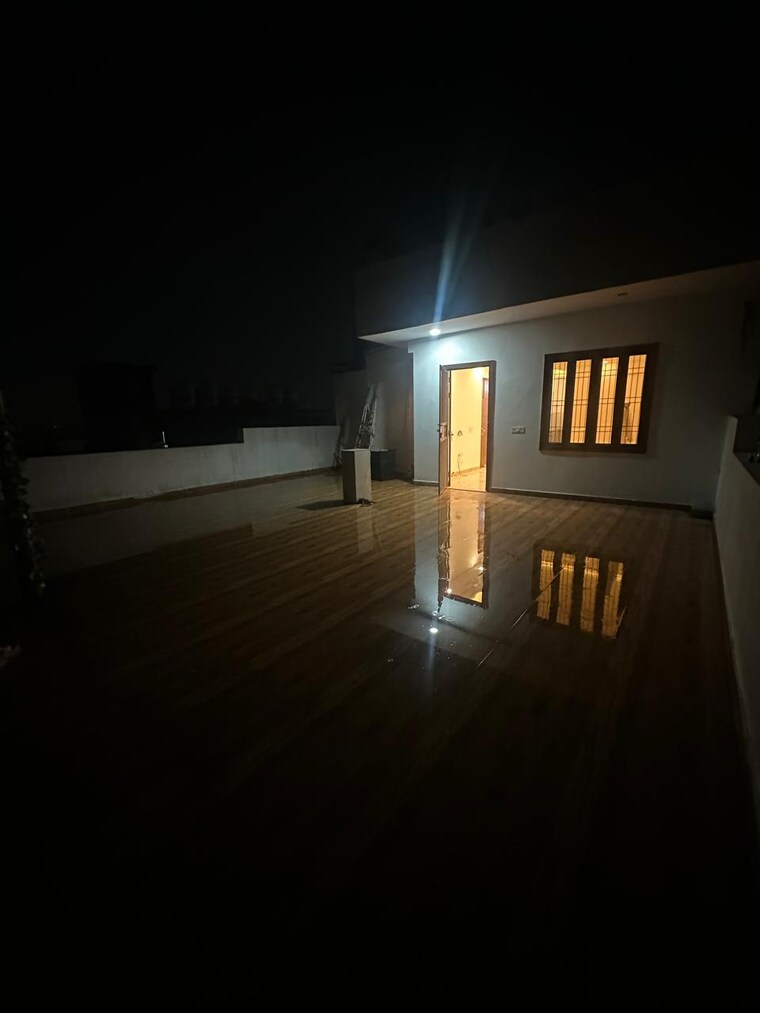  Parking, saket 2 Bedroom 800 Sq.Ft. Builder Floor In Saket Delhi 8794493