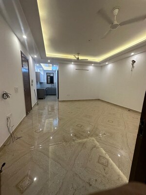 2 BHK Builder Floor For Sale in Saket