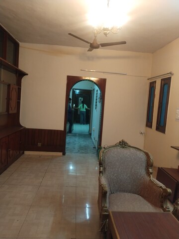Living Room in 3 BHK Apartment at Sarita Vihar Pocket-C RWA, Sarita Vihar – for Sale