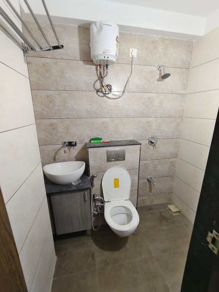 Attached Bathroom, shilaj 3 Bedroom 1700 Sq.Ft. Apartment In Shilaj Ahmedabad 8794527
