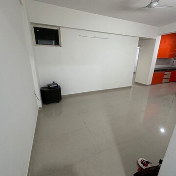 Furnished Amenities in 2 BHK Apartment at Shree Vardhman Green Court, Sector 90 – for Rent