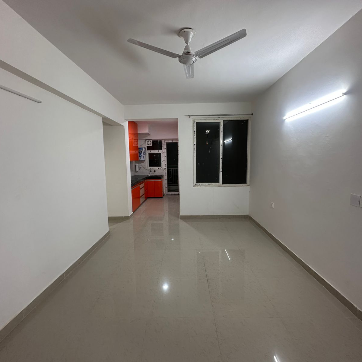 2 BHK Apartment For Rent in Shree Vardhman Green Court