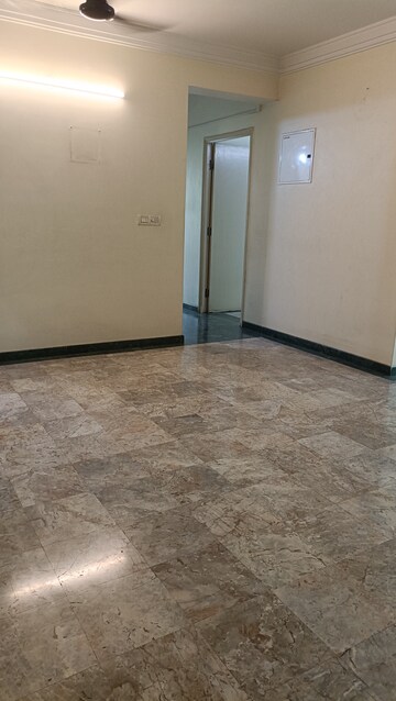 Room in 1 BHK Apartment at Hiranandani Estate, Ghodbunder Road – for Rent