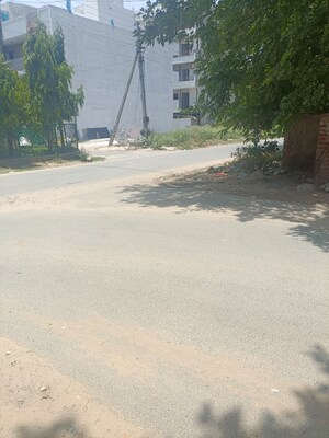  Plot – Exterior View View at Sushant Lok ii - for Sale