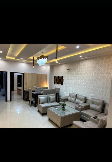 Living Room in 3 BHK Builder Floor at Vip Road – for Rent