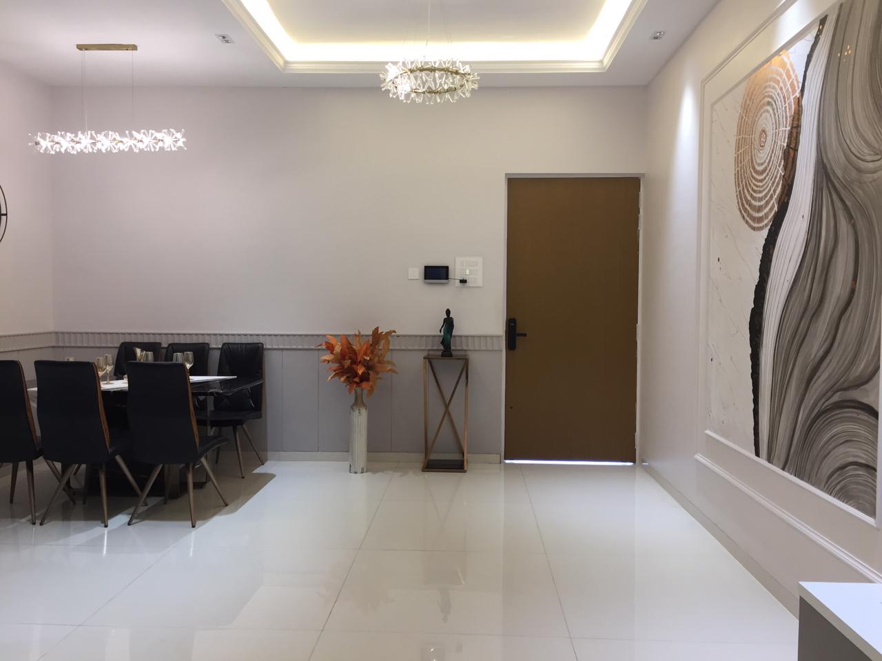 2 BHK + Pooja Room Apartment For Sale in Metro Regalia
