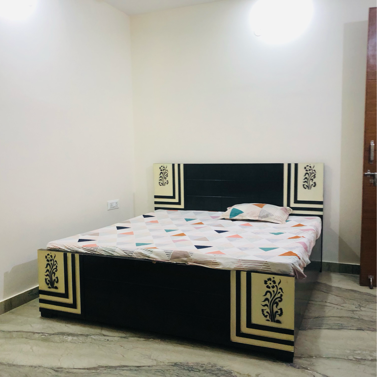 3.5 BHK Builder Floor For Rent in Sector 23