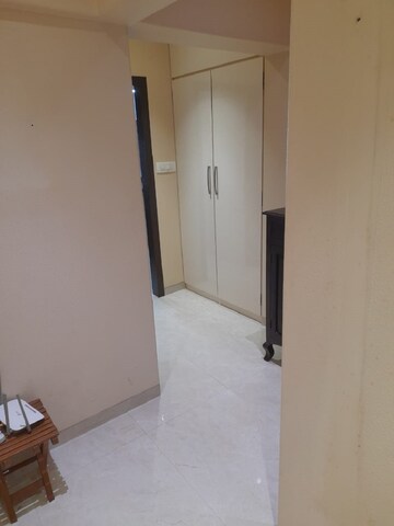 Room in 1 BHK Apartment at Bandra West – for Rent