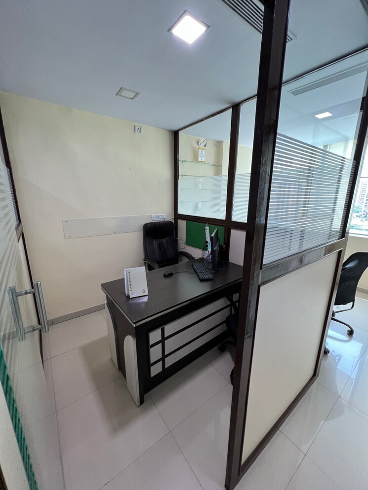 Team Area, kamdhenu-commerz Commercial Office Space 1200 Sq.Ft. In Kharghar Sector 14 Navi Mumbai 8794611