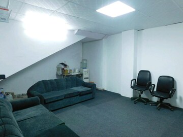 3 BHK Apartment For Rent in Max Towers, Sector 16b