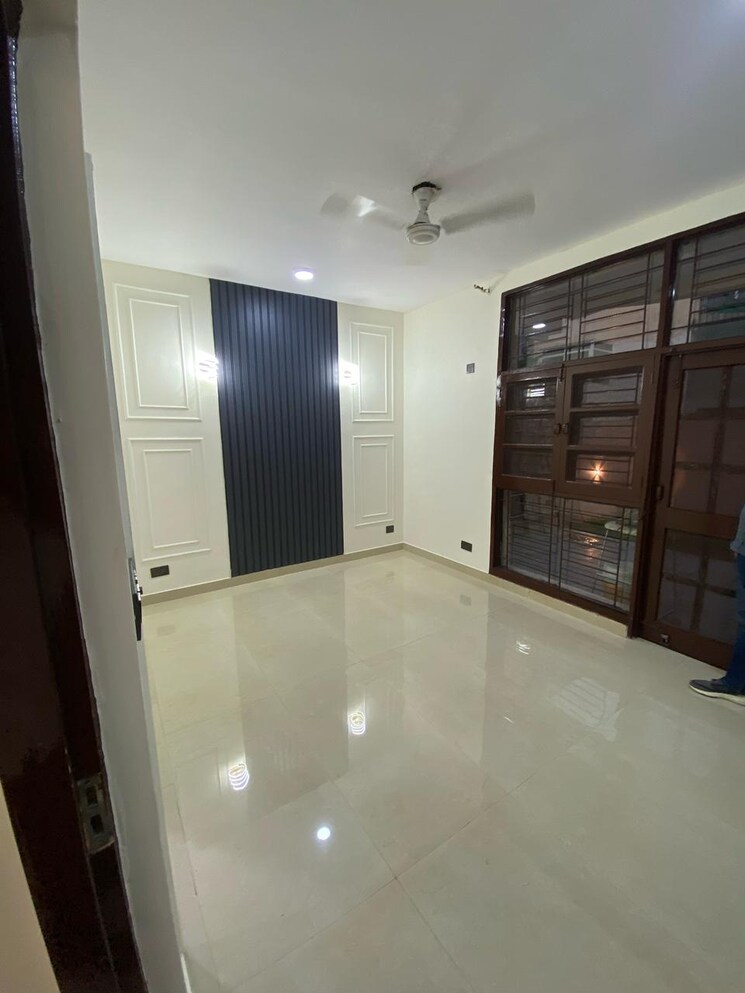 Room, empire-floors 3 Bedroom 1500 Sq.Ft. Apartment In Sector 57 Gurgaon 8794630