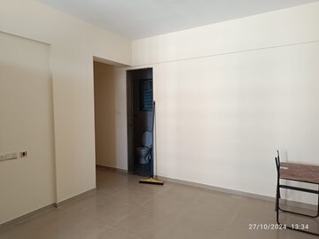 Room in 2 BHK Apartment at Kul Ecoloch, Hinjewadi – for Rent