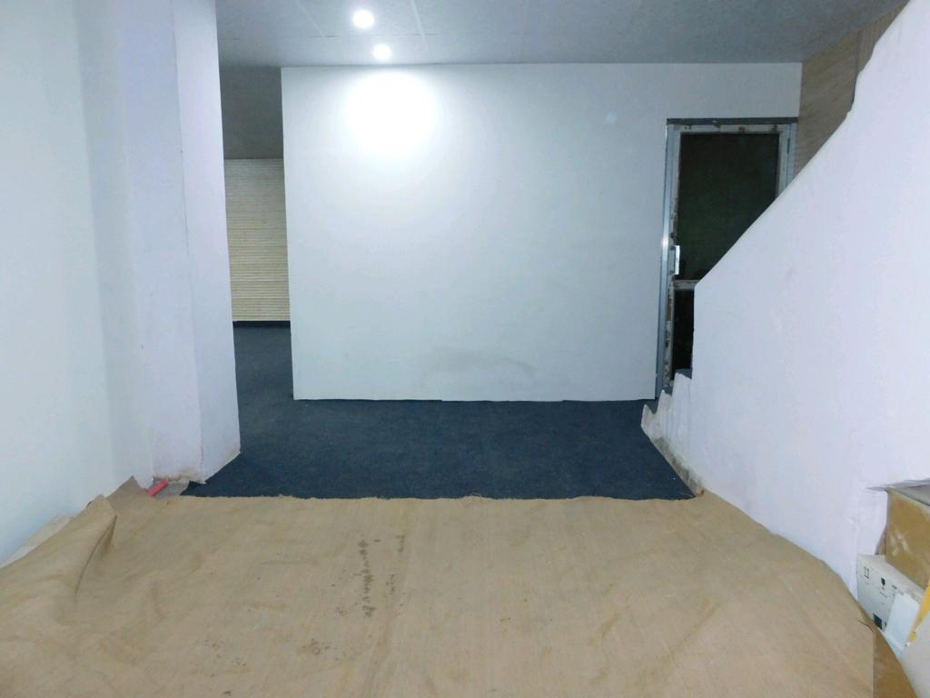 Office Space For Rent in Gaur City Mall