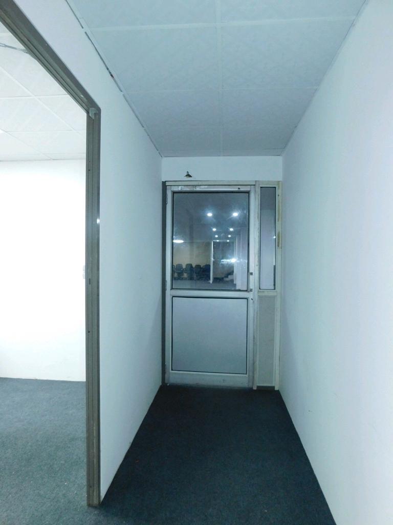 Office Space For Rent in Gaur City Mall