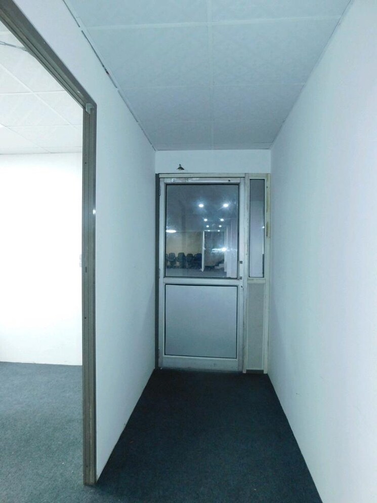 Floor Plan, gaur-city-mall Commercial Office Space 430 Sq.Ft. In Sector 4 Greater Noida Greater Noida 8794671