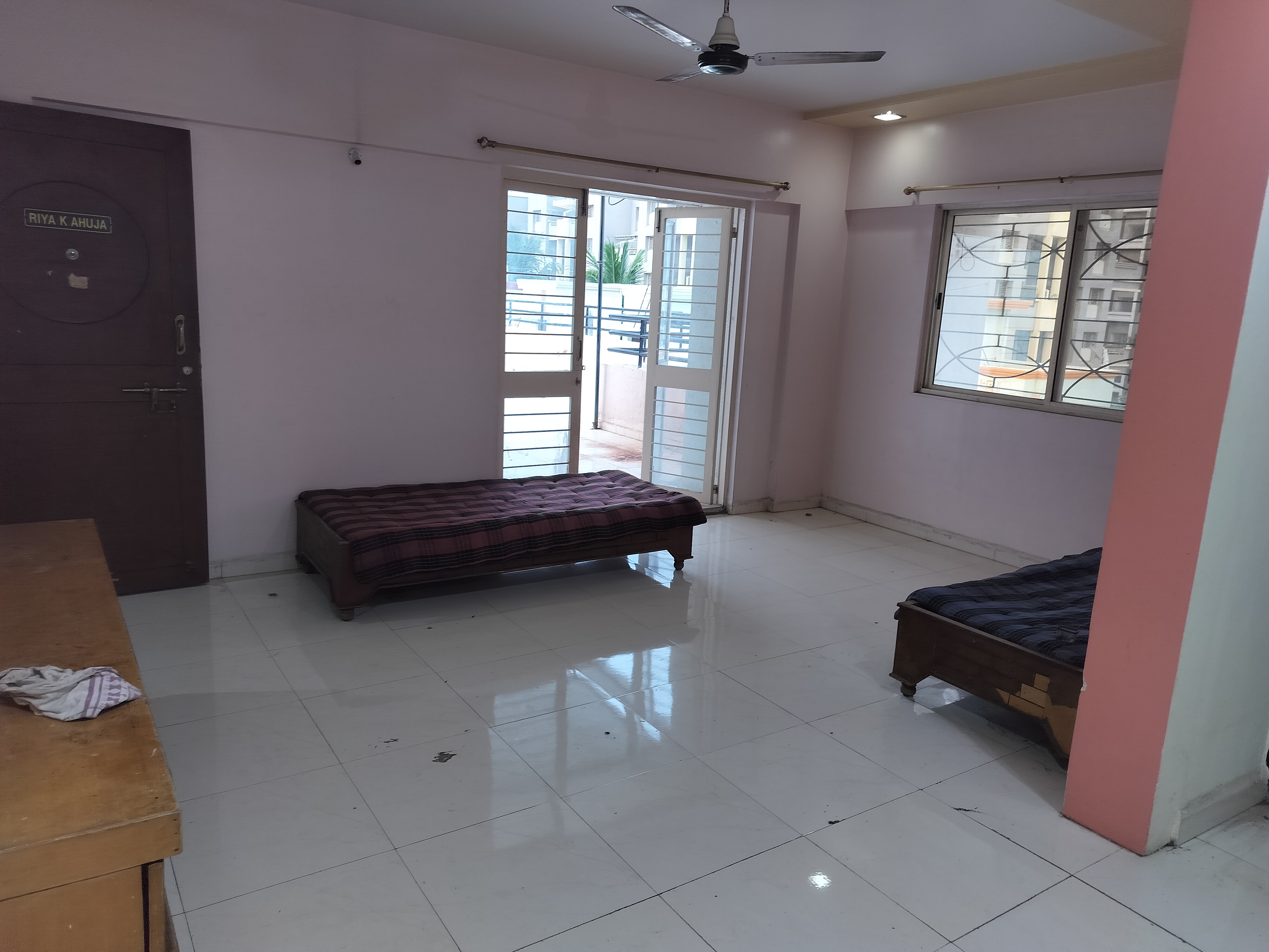 2 BHK Apartment For Rent in Kunal Icon